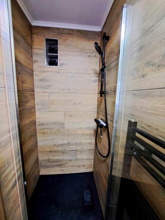 Petite Chambre Dans Une Jolie Colocation Liège Eksteriør billede